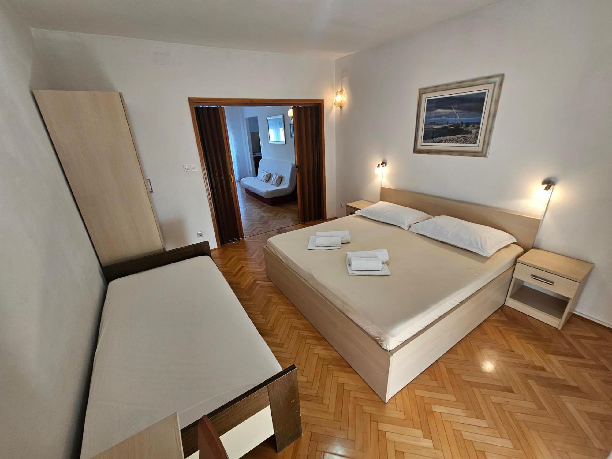Apartment Nikica Trogir Quarto foto